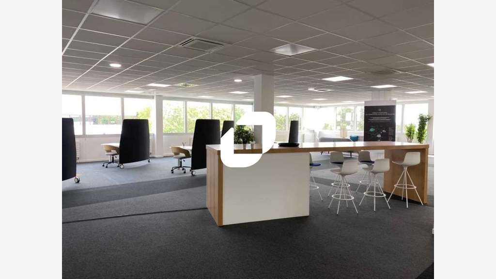 A louer Bureaux 280m² Cergy