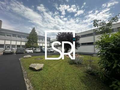 A louer bureaux lumineux 74m² à Cournon-d'Auvergne