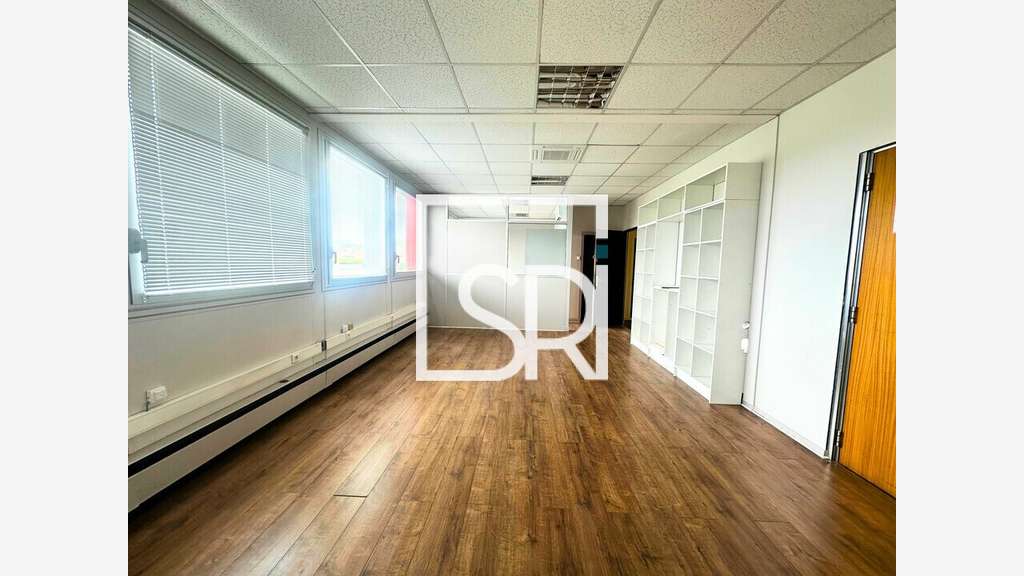 A louer bureaux 40m² R+2 à Cournon-d'Auvergne
