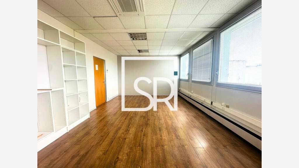 A louer bureaux 40m² R+2 à Cournon-d'Auvergne
