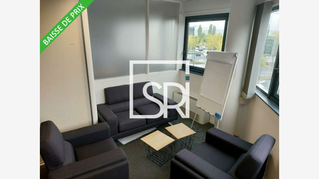 A louer bureaux 18m² à Cournon Centre Zénith 