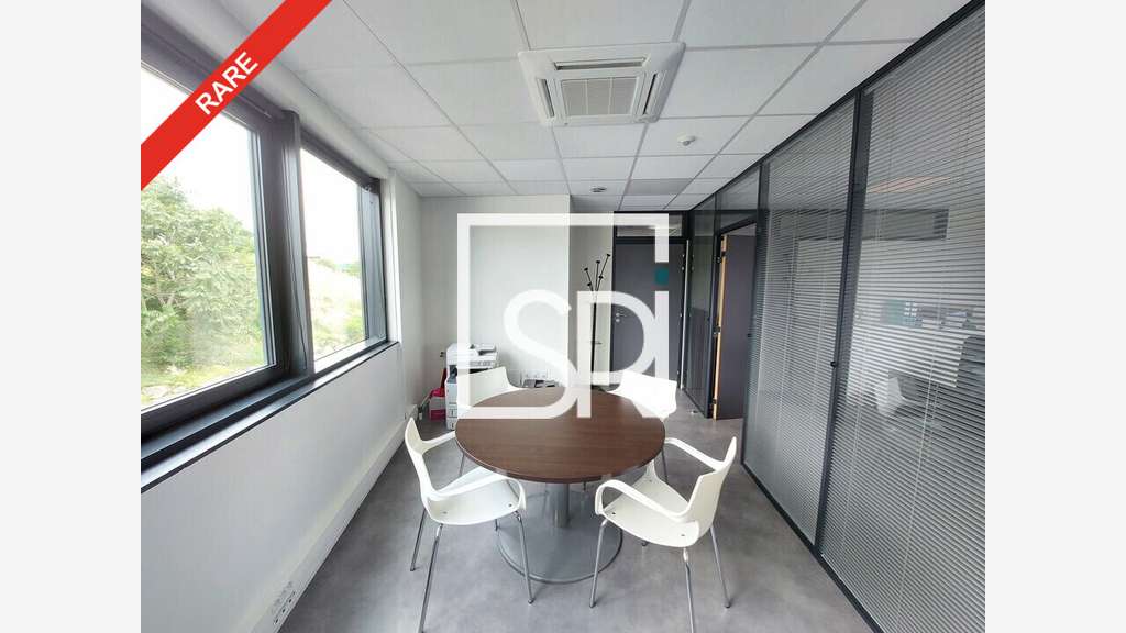 A louer bureaux coworking à Cournon Zénith