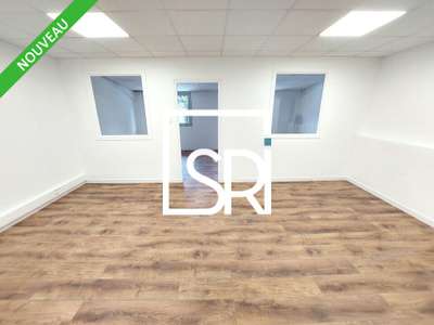 A louer bureaux 80m² Cournon-d'Auvergne empr A72