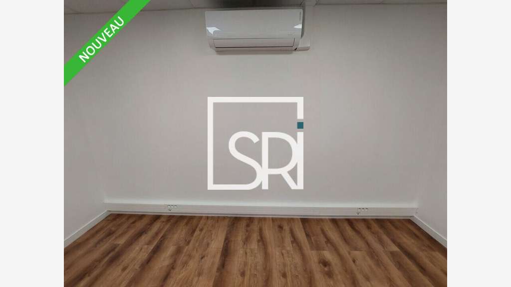 A louer bureaux 80m² Cournon-d'Auvergne empr A72