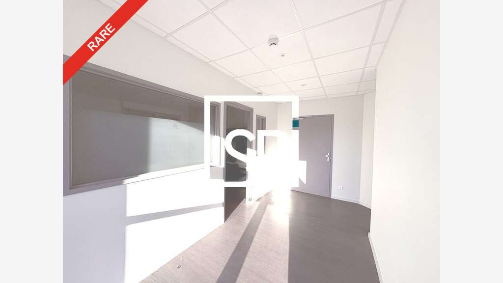 Bureaux et stockage à louer à Cournon-d'Auvergne