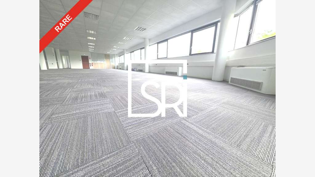 A louer bureaux 426m² à Cournon-d'Auvergne Zénith