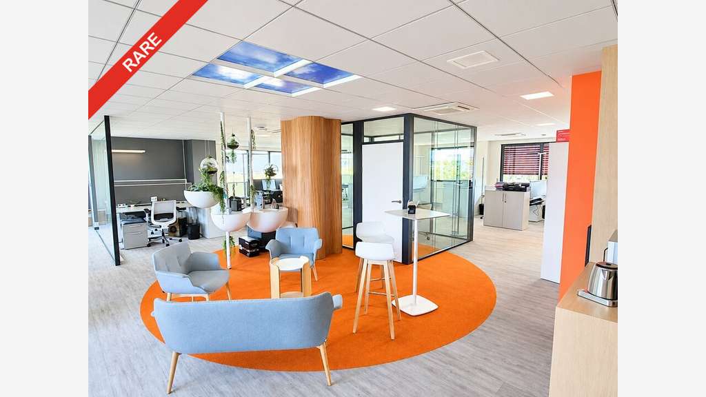 Bureaux 226m² à louer à Cournon d'Auvergne