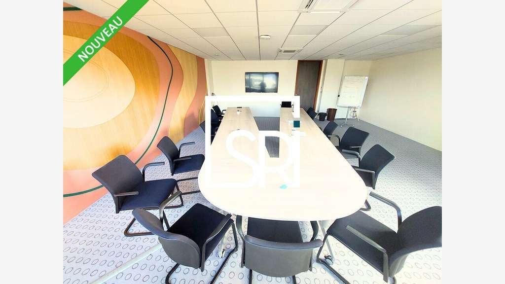 Bureaux 226m² R+2 à louer à Cournon Parc Zénith