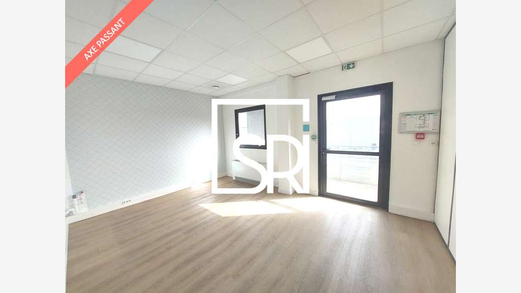 2 plateaux de bureaux à louer CA Zénith de Cournon