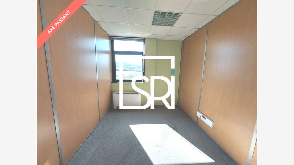 2 plateaux de bureaux à louer CA Zénith de Cournon