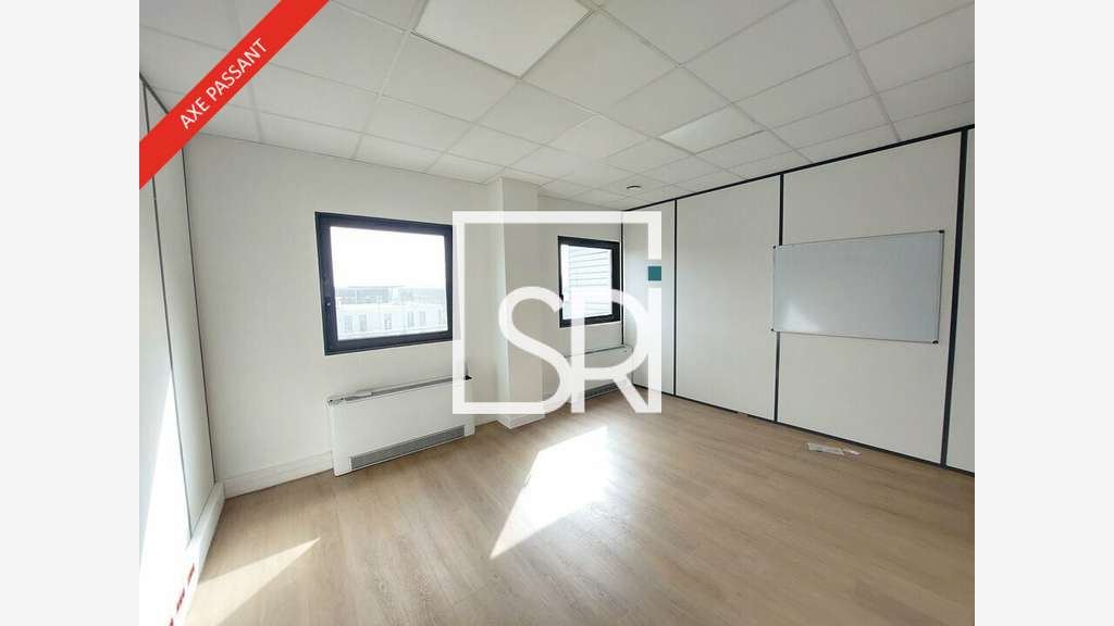 2 plateaux de bureaux à louer CA Zénith de Cournon
