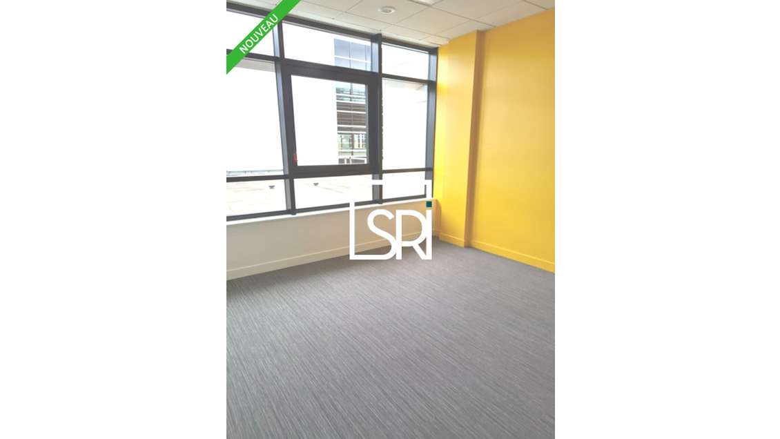 COURNON D'AUVERGNE - BUREAUX à louer