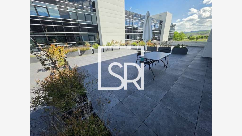 Bureaux 49m² R+1 à louer Cournon d'Auvergne Zénith