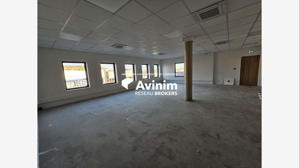 A louer plateau de bureaux à Cournon d’Auvergne