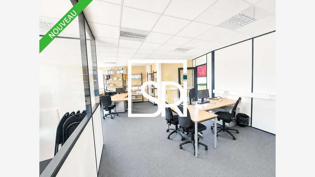 Bureaux de 430m² à louer à Cournon d'Auvergne