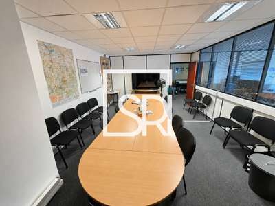 Bureaux de 218m² à louer à Cournon-d'Auvergne