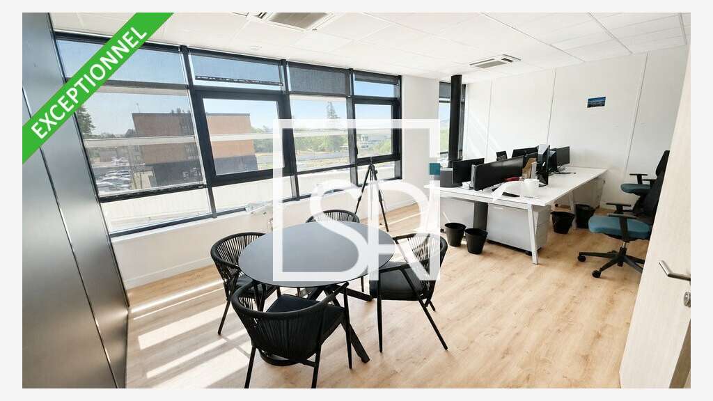 Bureaux à louer CA Zénith à Cournon d'Auvergne