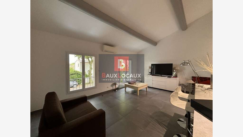Bureaux 177m² à louer à Courthézon centre
