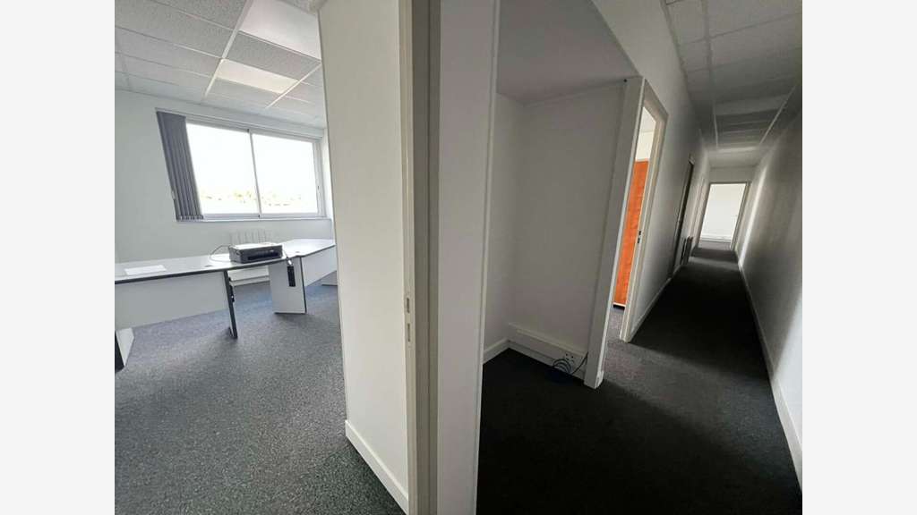 Bureaux 75m² et 85m² secteur Creil Parc Alata