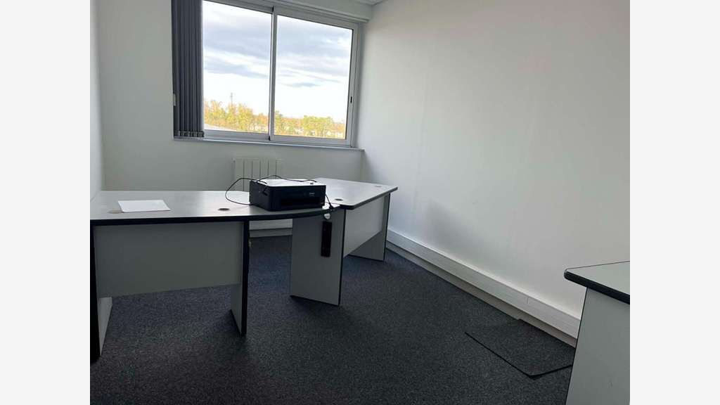 Bureaux 75m² et 85m² secteur Creil Parc Alata