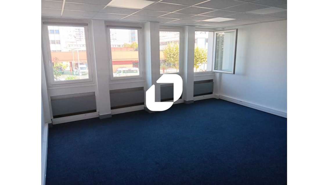 A louer Bureaux 56m² Creteil