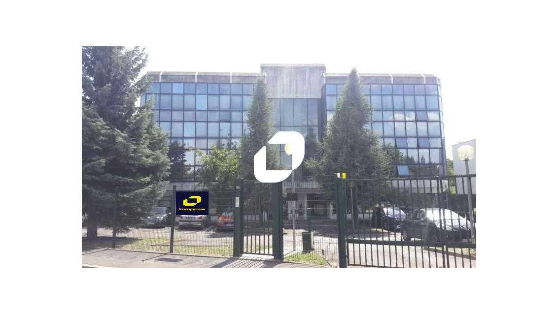 A louer Bureaux 181m² Creteil