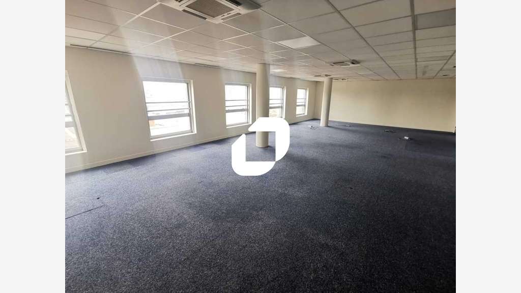 A louer Bureaux 112m² Creteil