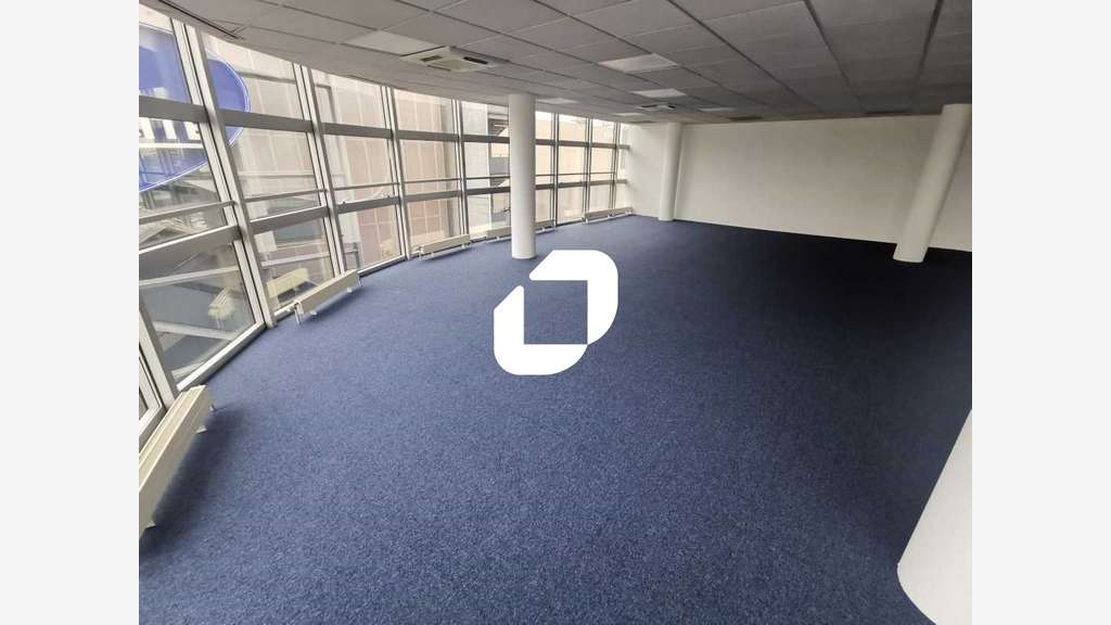 A louer Bureaux 112m² Creteil
