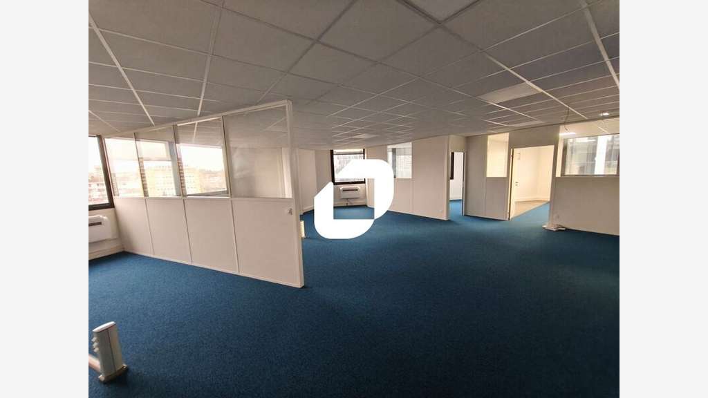 A louer Bureaux 281m² Creteil