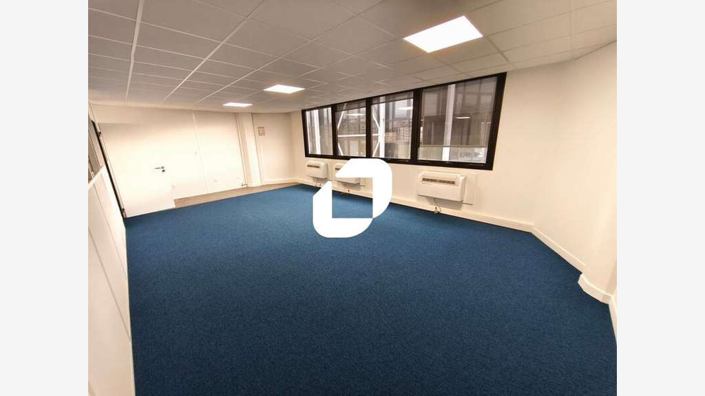 A louer Bureaux 281m² Creteil