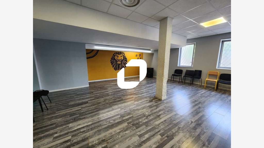 A louer Bureaux 1394m² Creteil