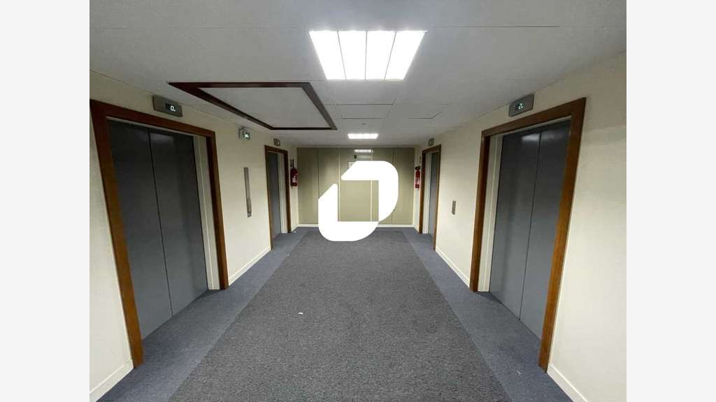 A louer Bureaux 337m² Creteil