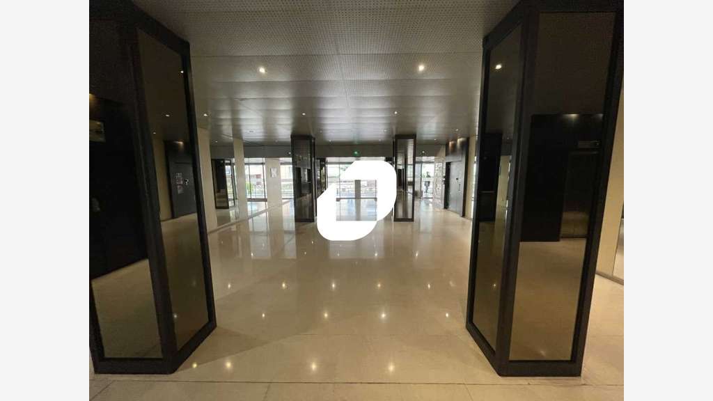 A louer Bureaux 337m² Creteil