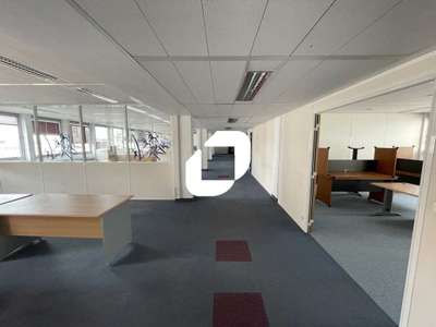 A louer Bureaux 337m² Creteil