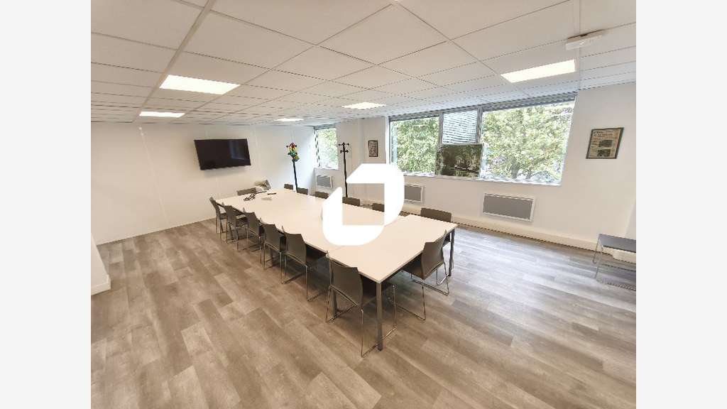 A louer Bureaux 317m² Creteil