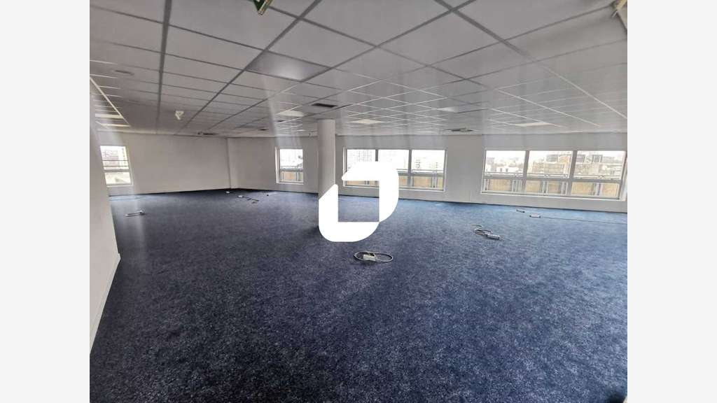 A louer Bureaux 76m² Creteil