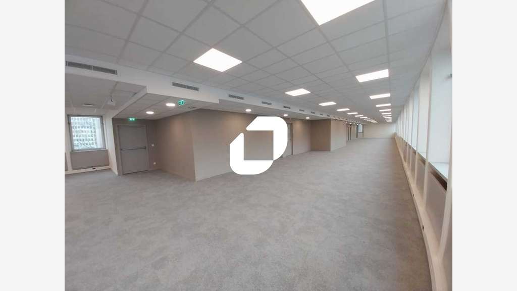 A louer Bureaux 874m² Creteil