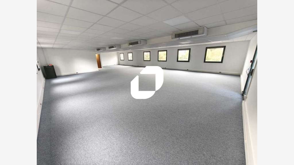 A louer Bureaux 183m² Creteil