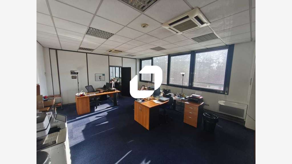 A louer Bureaux 279m² Creteil