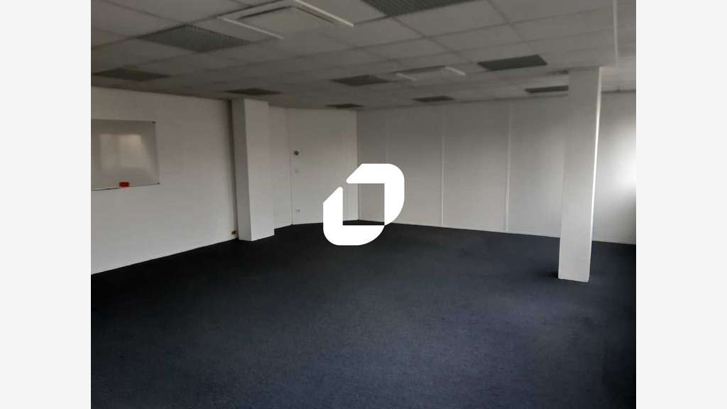 A louer Bureaux 87m² Creteil