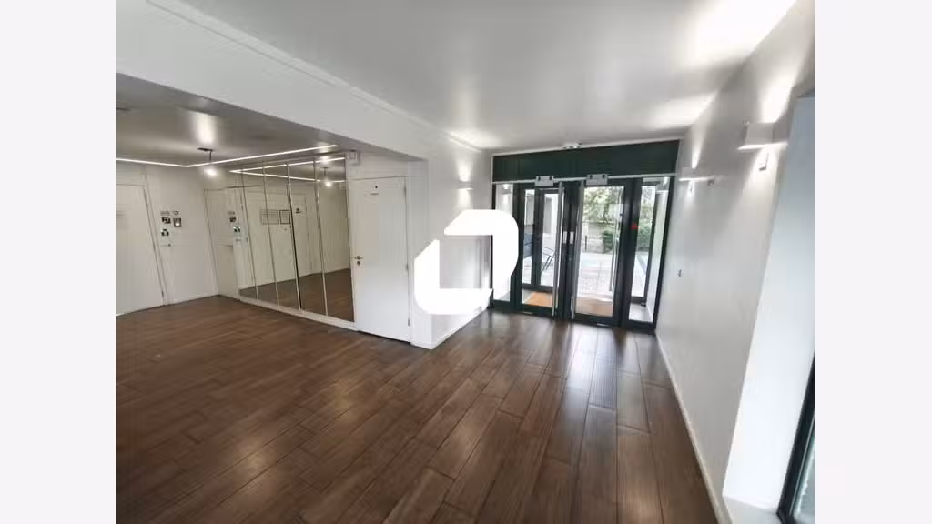 A louer Bureaux 183m² Creteil