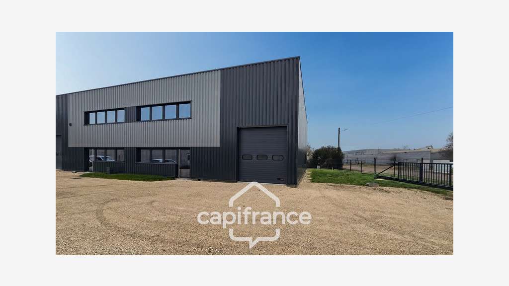 Local d'activités 202m² à louer ZI Chalon Nord