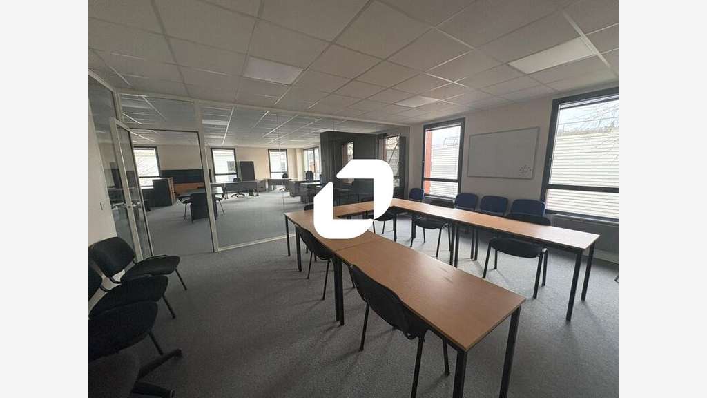 A louer Bureaux 156m² Croissy sur seine