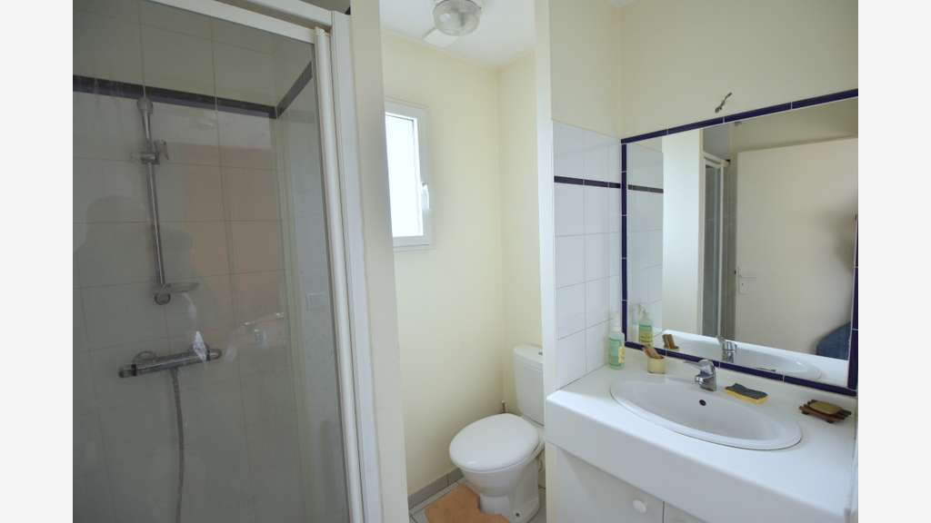 Local professionnel 52m² à louer en ZA à Cugand