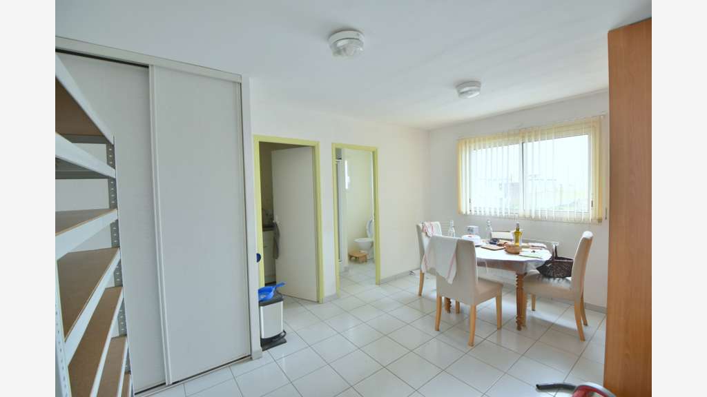 Local professionnel 52m² à louer en ZA à Cugand