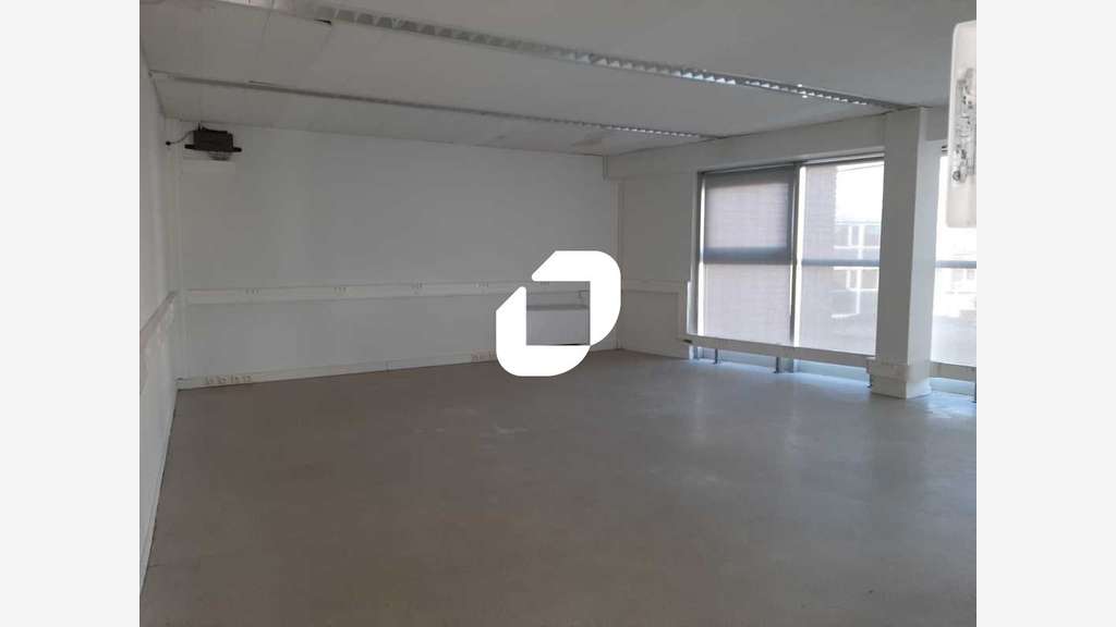 A louer Bureaux 280m² Dammarie les lys