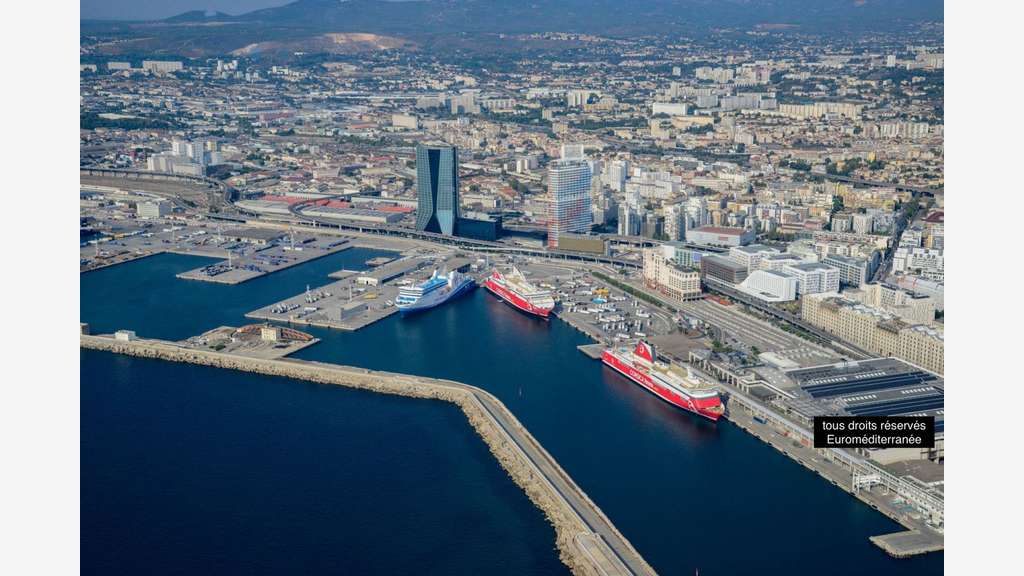 À louer bureaux à Marseille 1er Euroméditerranée