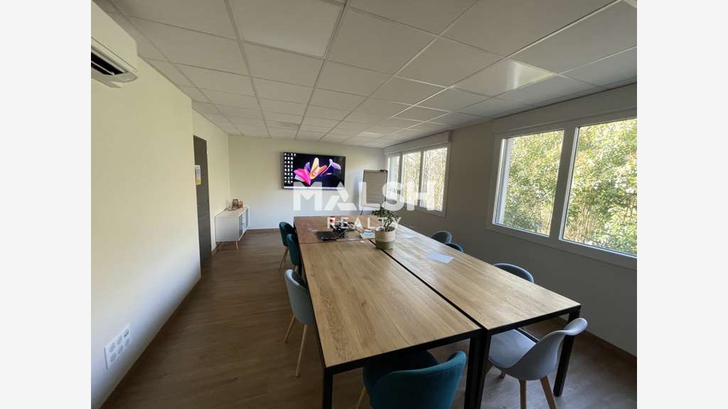 Bureaux à louer 46m² en parfait état à Dardilly