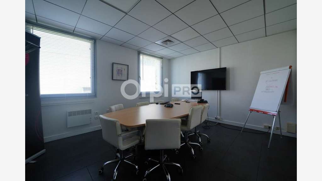 Bureau à louer 150m² Zone Techlid Dardilly