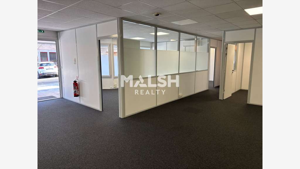 Bureaux à louer 115m² à Dardilly Jubin